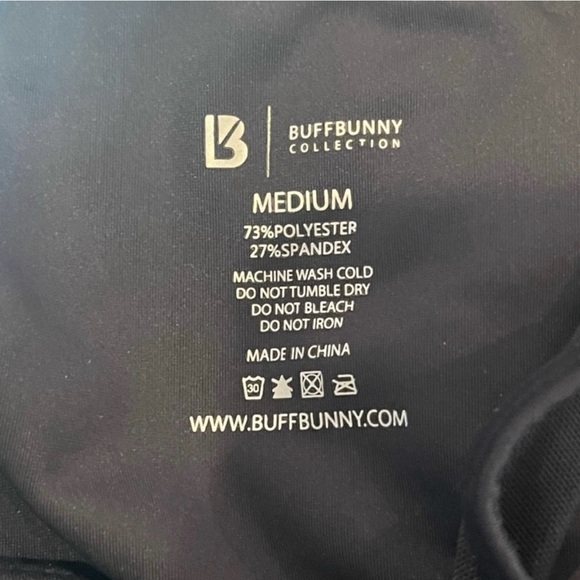 Buffbunny black sports bra EUC - Picture 2 of 2